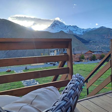 Kazbegi Spa Resort Cottages Esterno foto